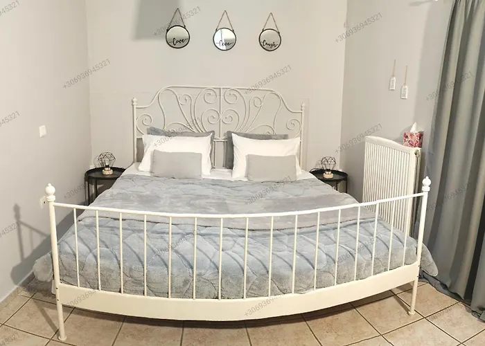 Georgias House 7 Min From Athens Airport