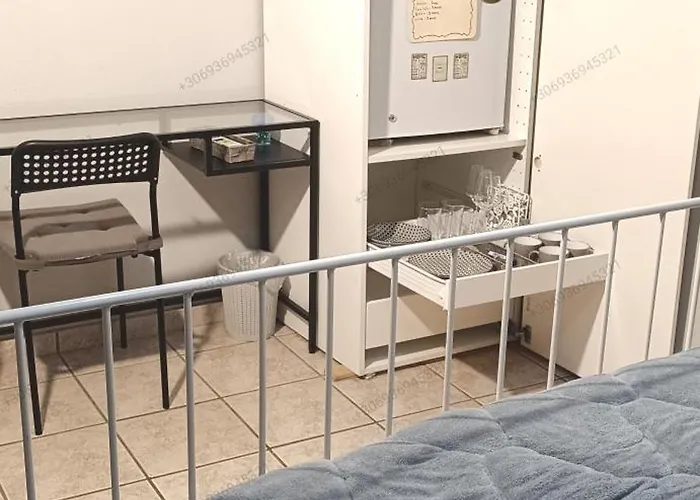 Georgias House 7 Min From Athens Airport