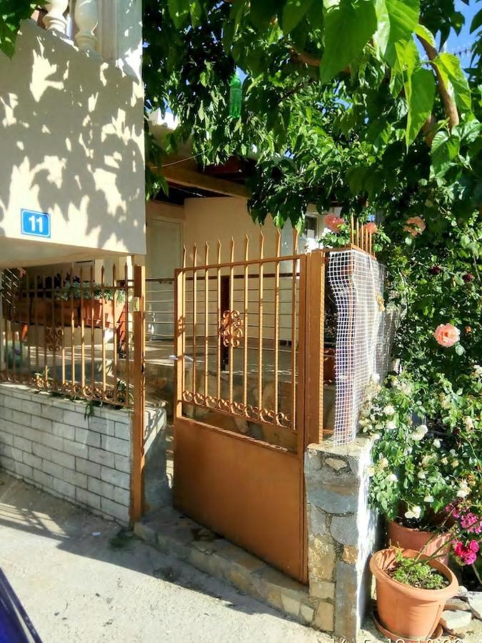 Apartment Georgias House 7 Min From Athens Airport Artemida (Attica)